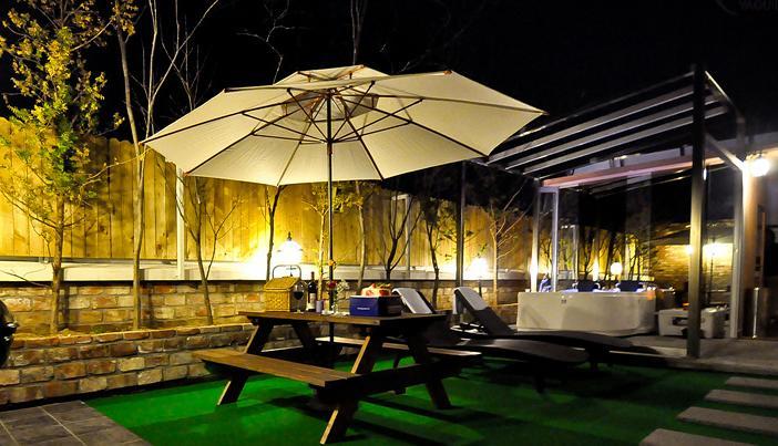 February Hotel Apsan Daegu Bagian luar foto